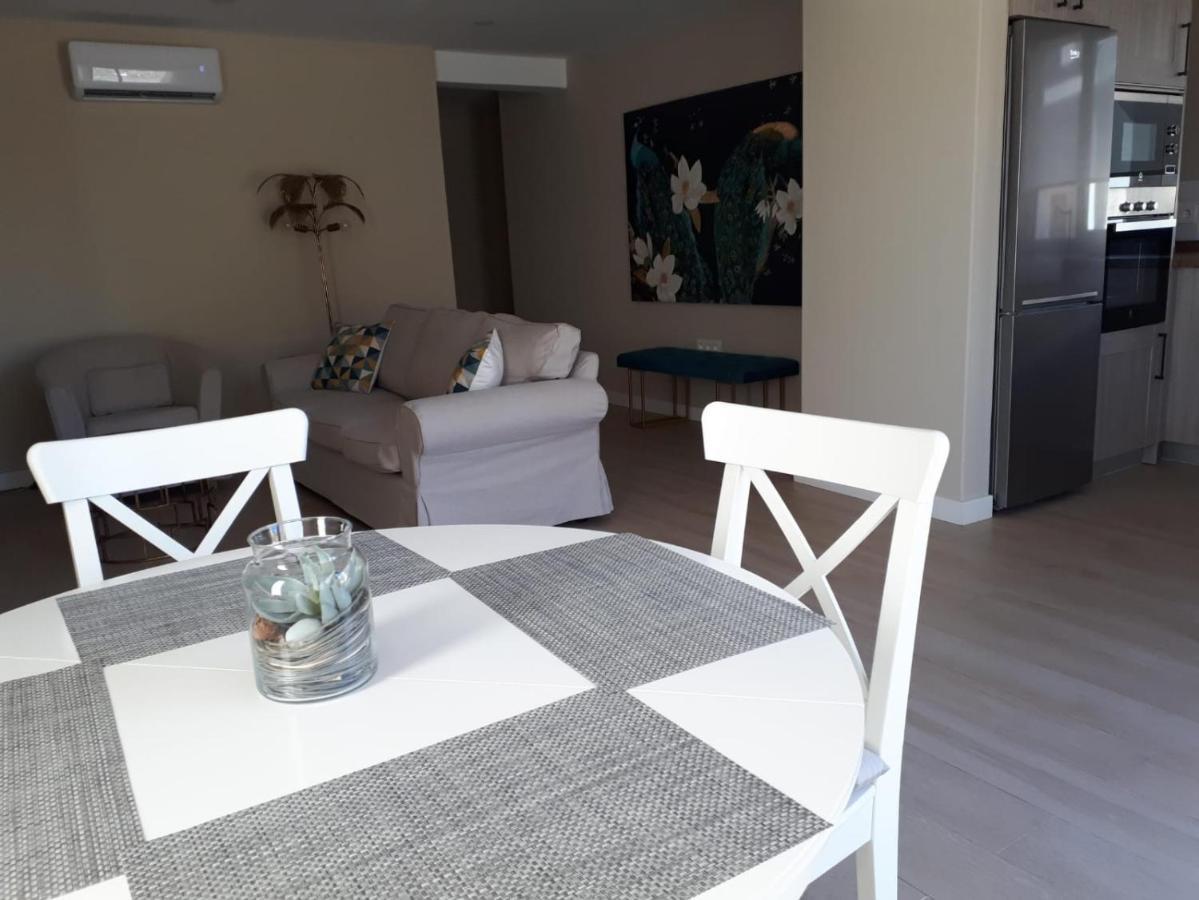 Casa La Palmera - Solo Familias Y Parejas Conil De La Frontera Buitenkant foto
